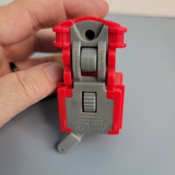 2022 McDONALD'S Happy Meal Toys DISNEY 50th Mickey Minnie's Runaway Railway - Picture 5 of 6